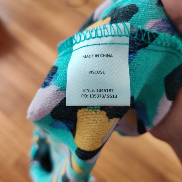 BNWT ROCKMANS|| Abstract print off shoulder 3/4 wrap style sleeve Top Size 12 - Picture 6 of 8